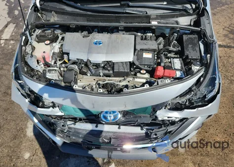 2019 Toyota Prius Prime z USA, uszkodzony, nr VIN JTDKARFP5K3112891